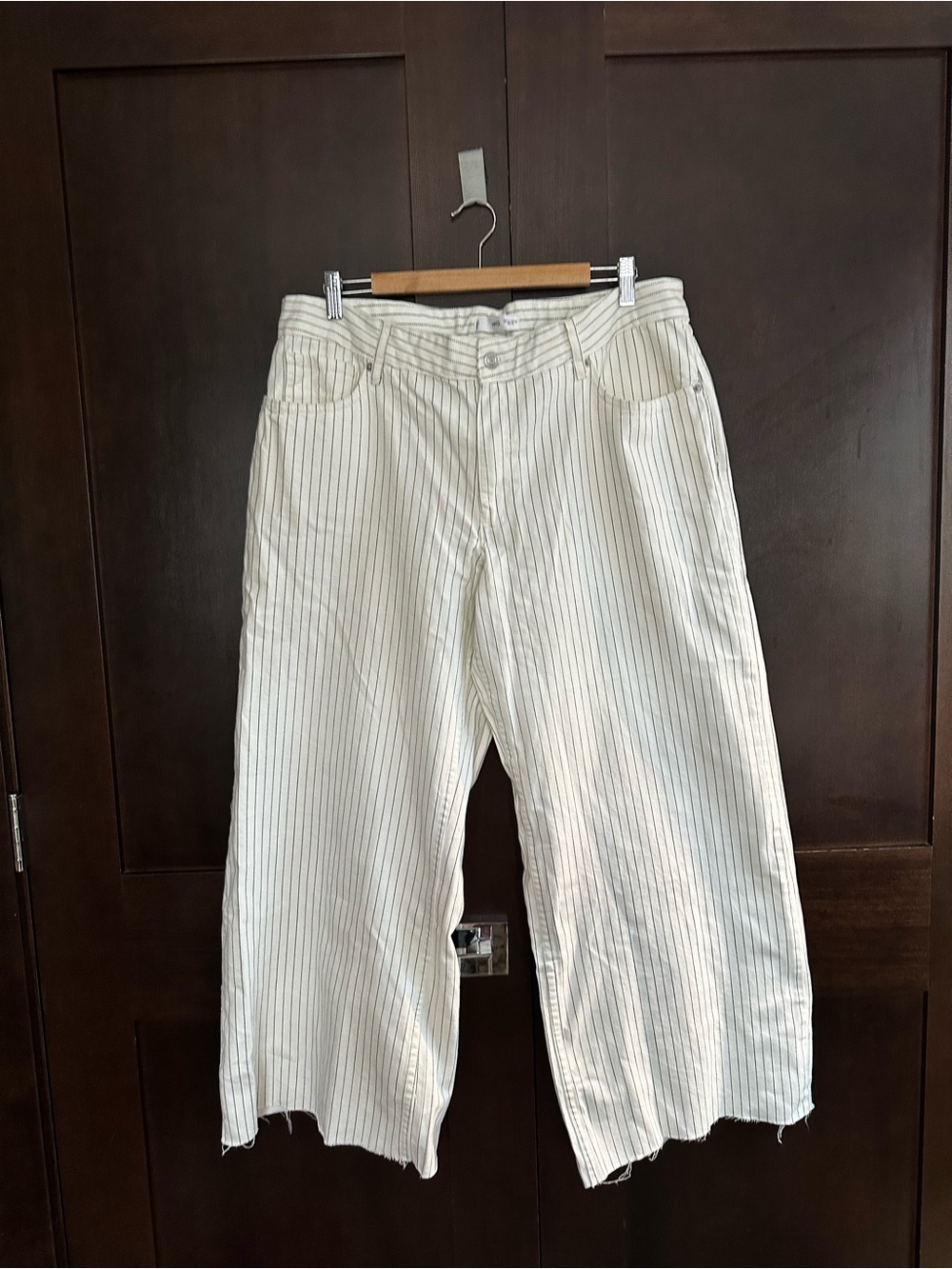 Mango Women's White Pinstripe SUPER Wide-Leg/baggy Jeans